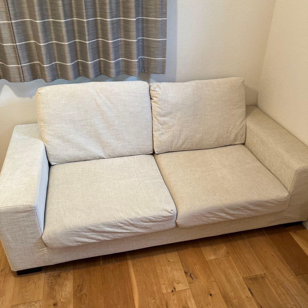 u出品 KEYUCAソファー