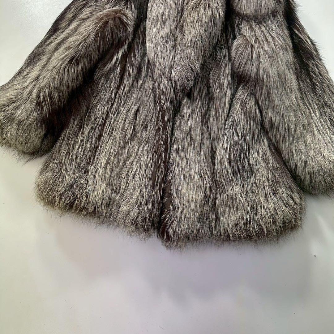 ボリューム◎シルバーフォックス ファーコート 毛並み良好 13号　大きいサイズ