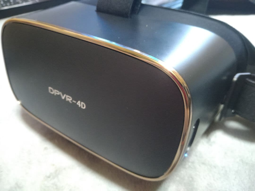 【DPVR 4D】 ４Ｋ映像 PC不要のオールインワン 値下げ可能