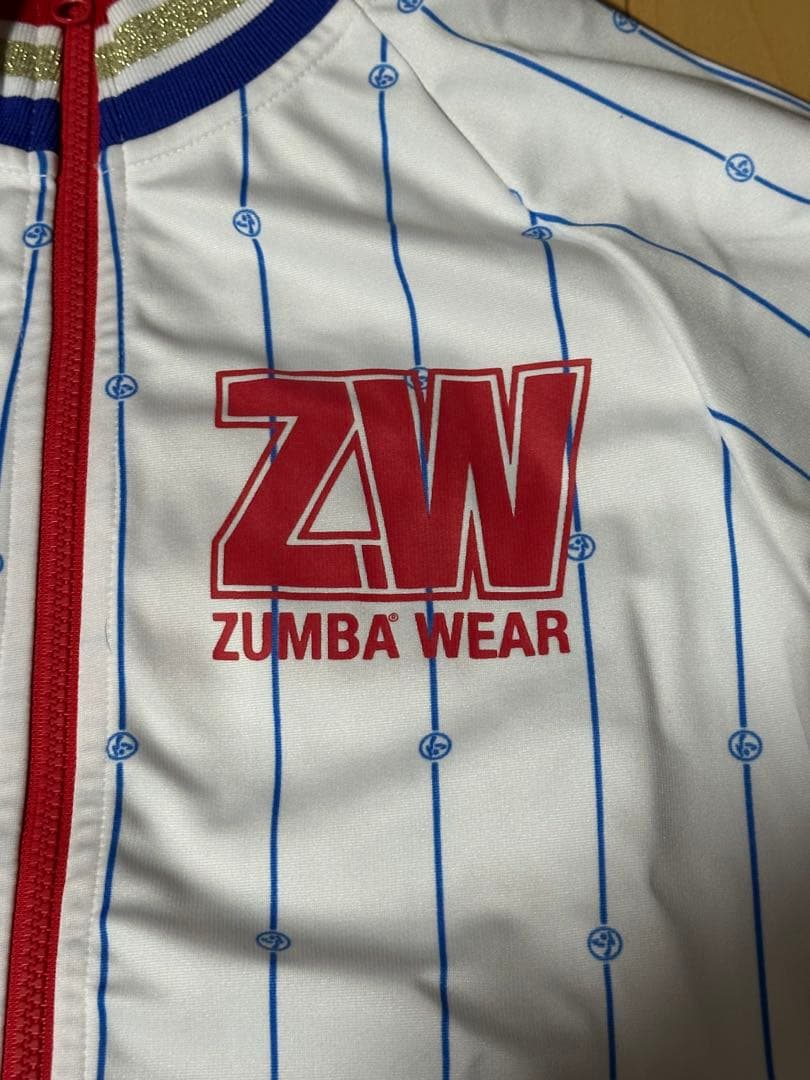 Zumba Wear ストライプジャケット