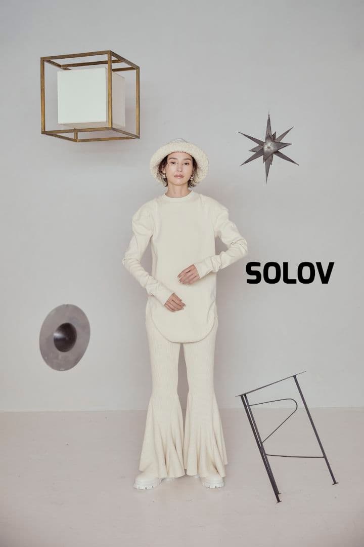 【即完売】SOLOV 2022aw THERMAL RUFFLE PANTS