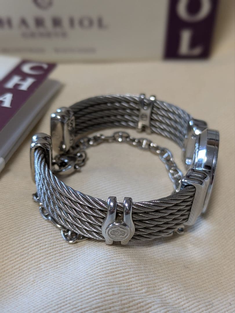 CHARRIOL シャリオール 　サントロペ　12Pダイヤ　ピンクシェル　腕時計