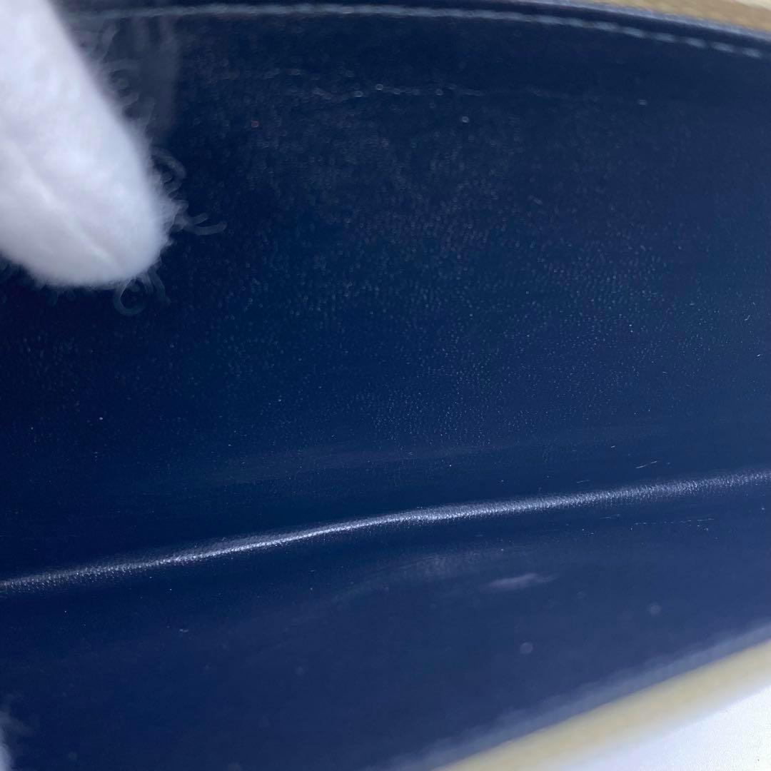 LOEWE ロエベ 長財布 ショルダーウォレット レザー 本革 アイボリー