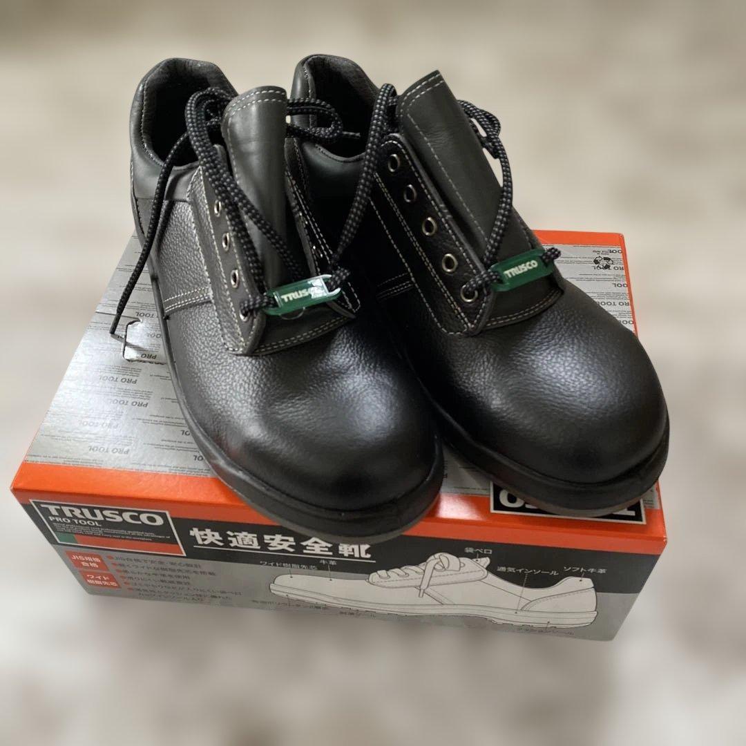 【新品】作業靴ＴＲＵＳＣＯ中山　快適安全靴（ワイド樹脂先芯）黒27cmEEE