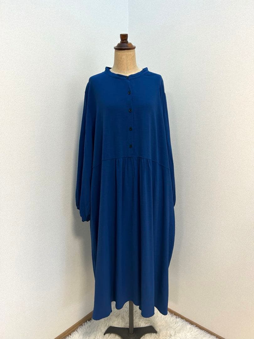 【新品タグ付き】アズノウアズオオラカ 着回しグーのギャザーワンピース　19号