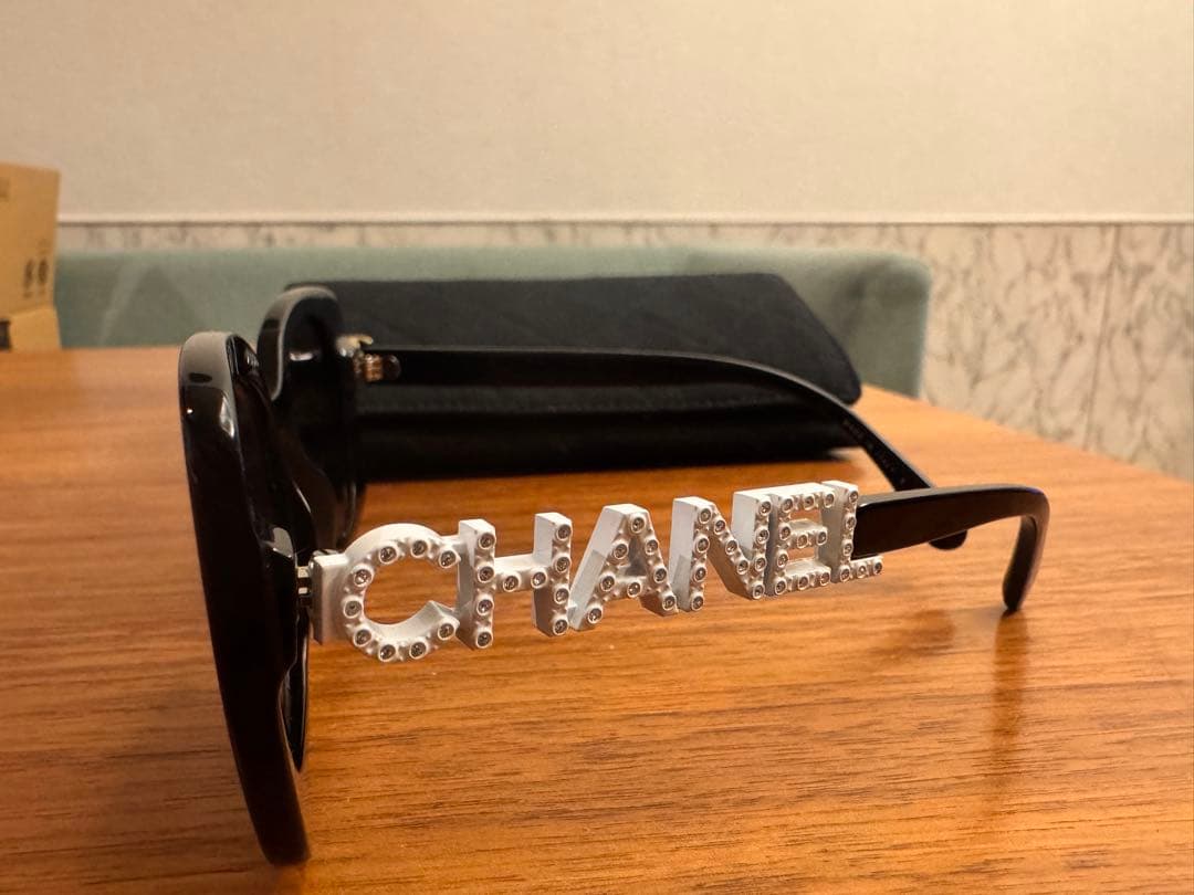 CHANEL CC ロゴサングラス