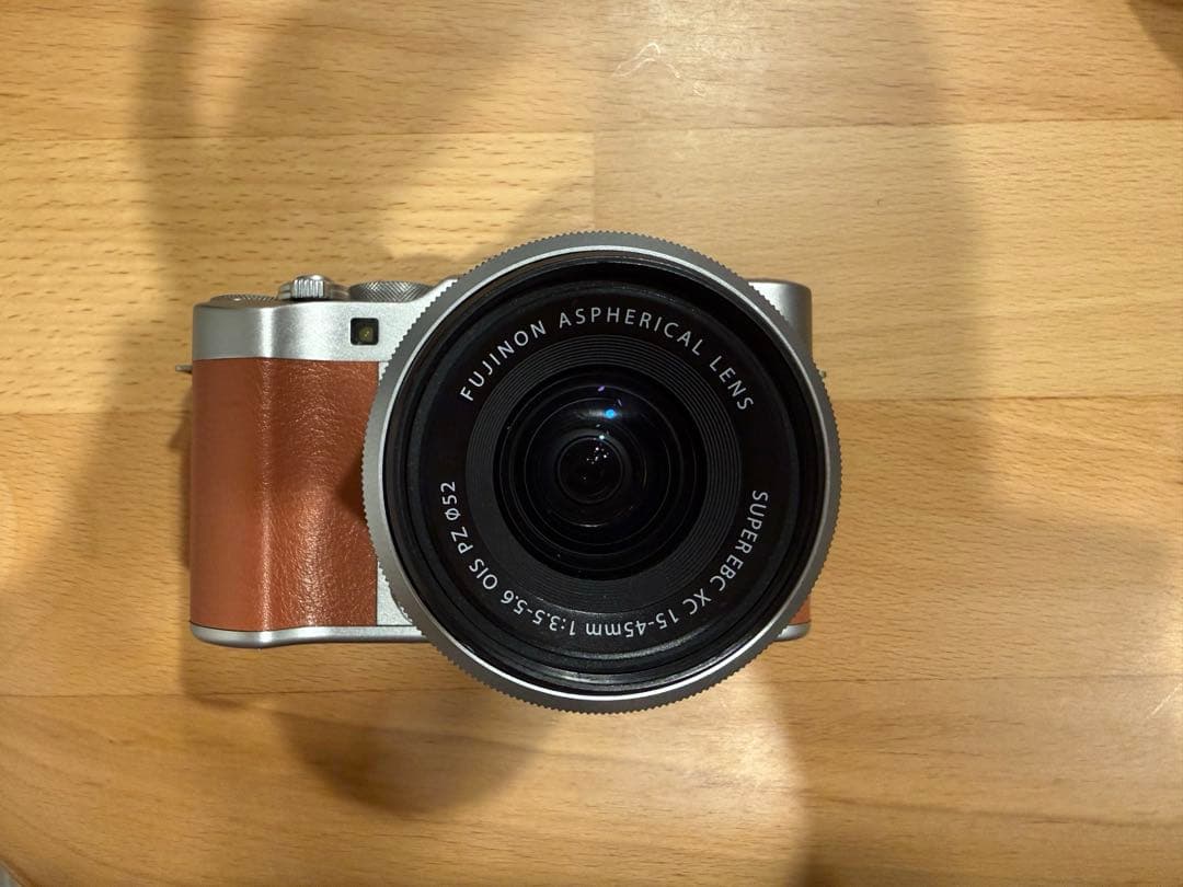 Fujifilm X-A5 シルバー/ブラウン