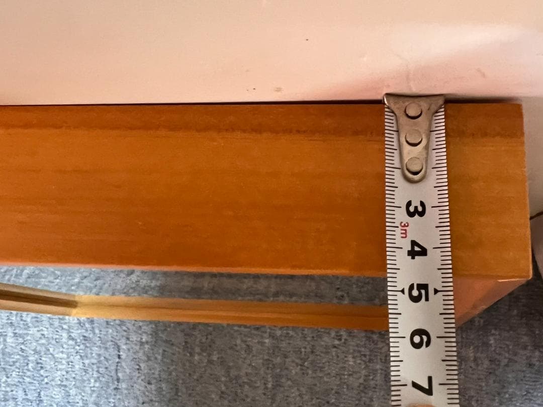 特注 家紋 丸に右三階松 ラメチップゴールド 金属製