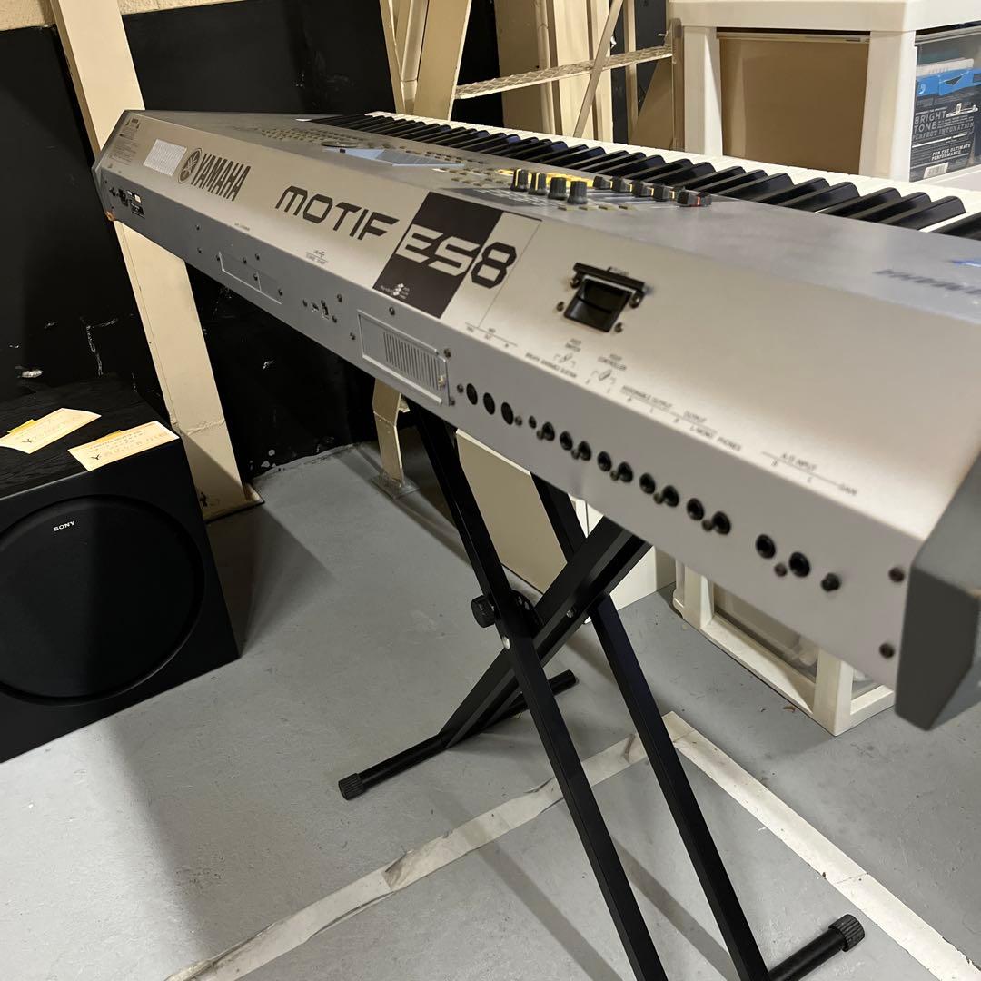 【11380】 YAMAHA MOTIF ES8 シンセサイザー ジャンク品