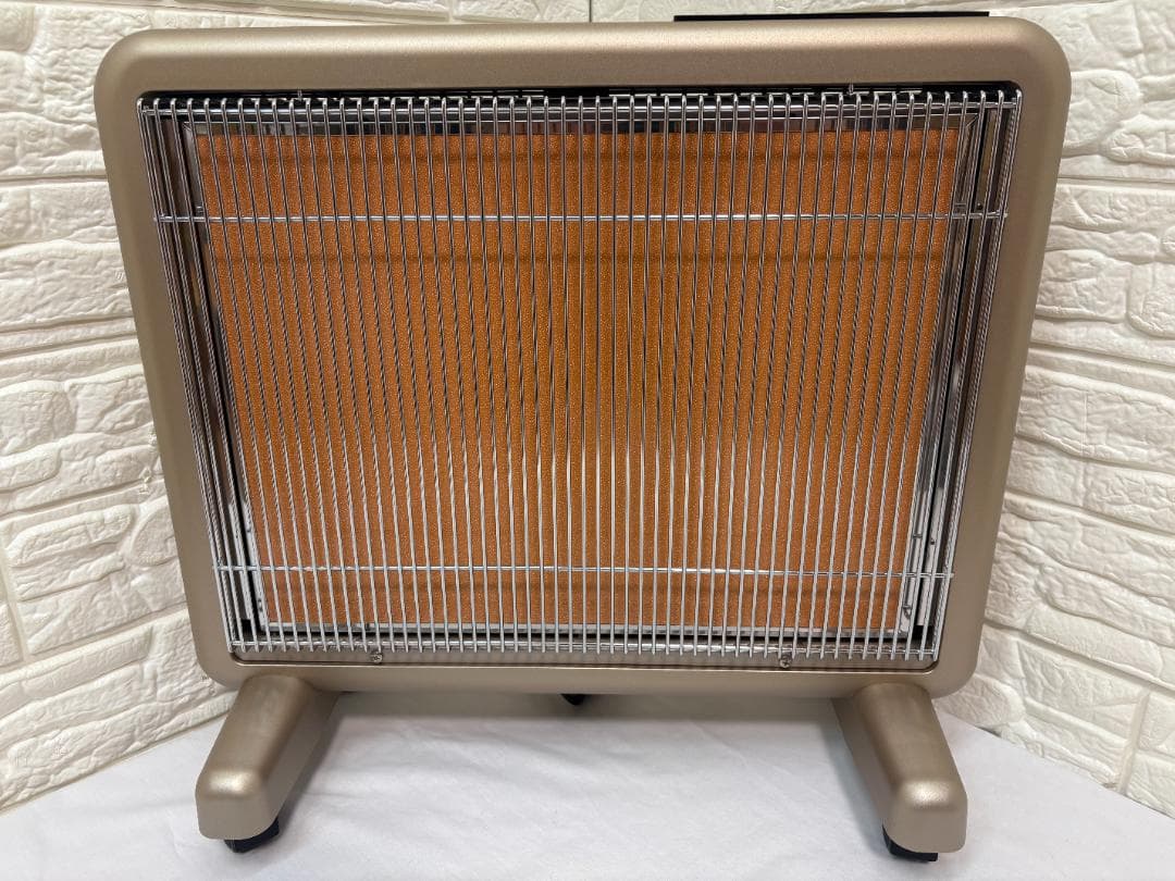 ☆*る様 サンルミエ エクセラ７ N700L-GR 遠赤外線暖房器