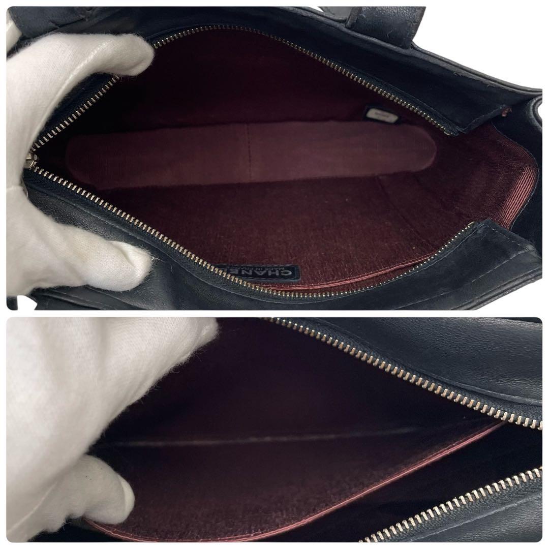 Moonチャン　　　　シャネル ラムスキン レザー ハンド バッグ