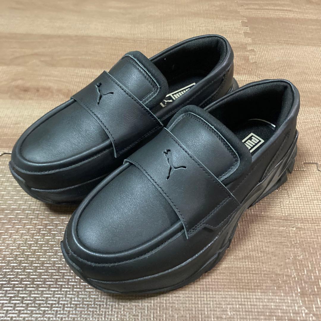 プーマ　ローファー　23㎝