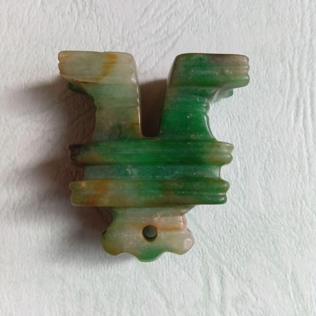 綿刈様、専用でございます。　古墳時代　骨董　歴史史料　勾玉　極上翡翠琴柱形石製品