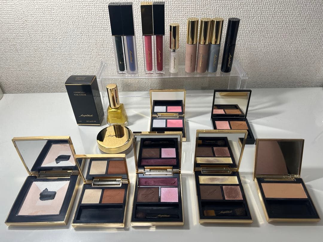 デパコス コスメ Amplitude 口紅　アイシャドウ まとめ売り 新品あり