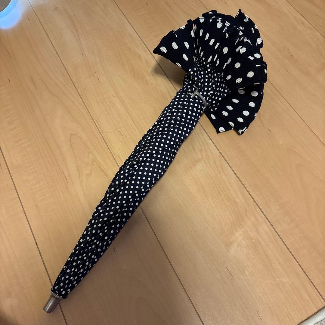 イヴサンローラン　日傘