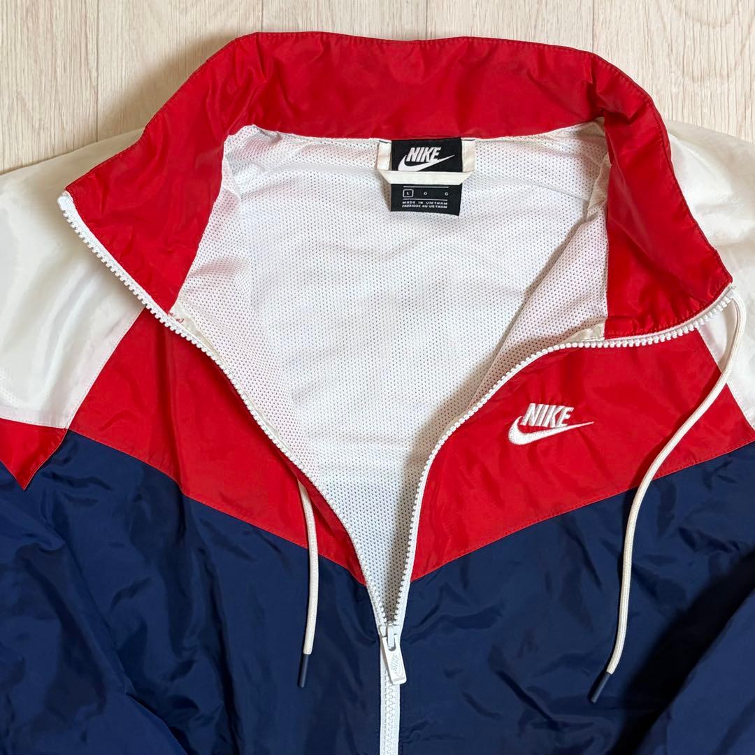 希少L★伊澤彩織着用 ナイキ ベイビーわるきゅーれ 刺繍 ナイロンジャケット