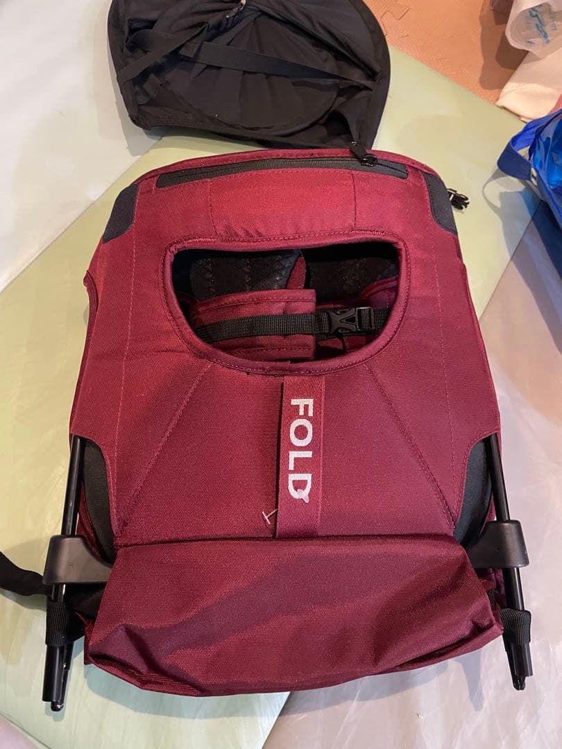 肩車キャリア MINIMEIS G4 ミニマイス エンジ色