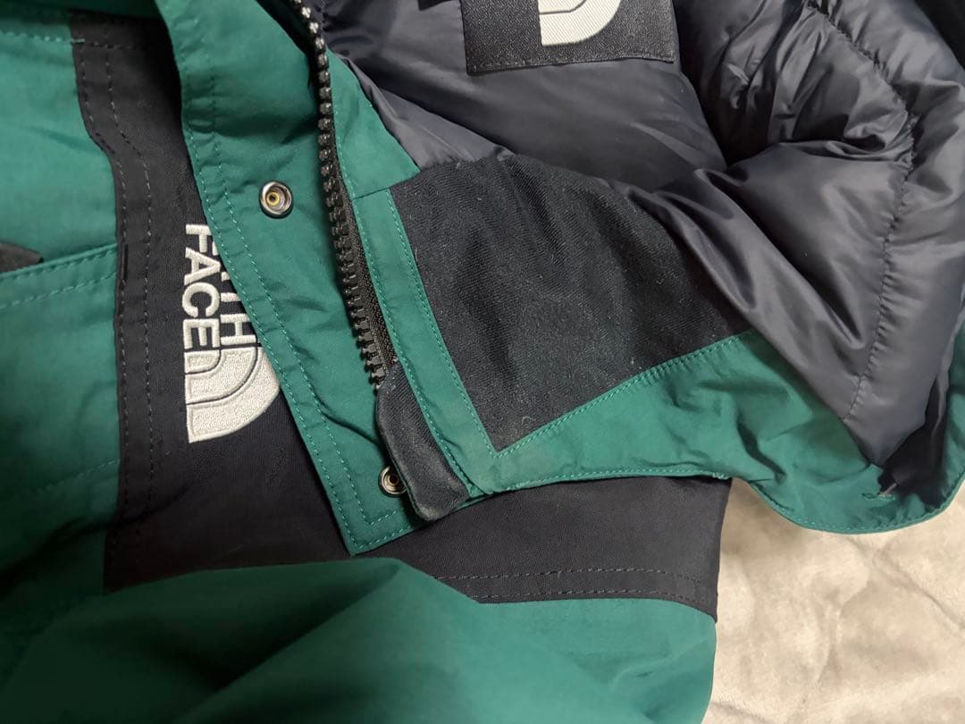 ノースフェイス マウンテンダウンジャケットM/ND91837/GORE-TEX