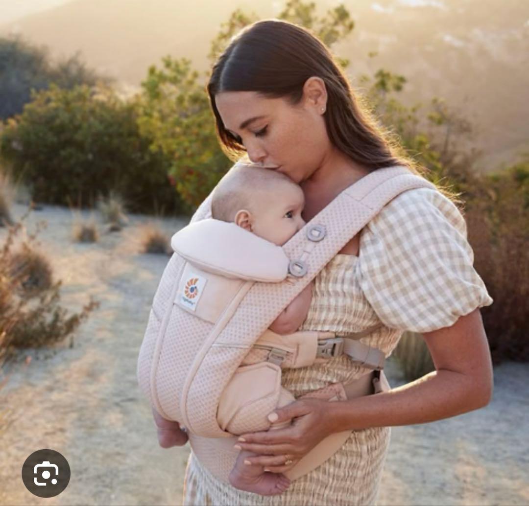 さえエルゴベビーオムニブリーズピンククォーツ