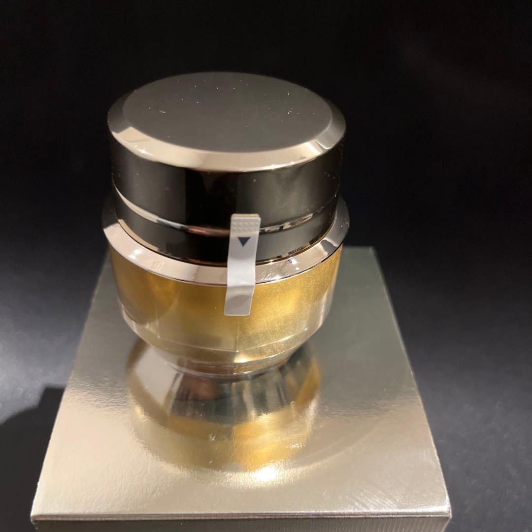 clé de peau BEAUTÉ アイクリーム 15g