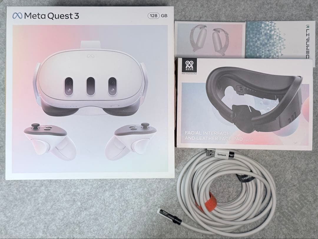 【特注ケース・周辺機器付き・美品】 Quest 3