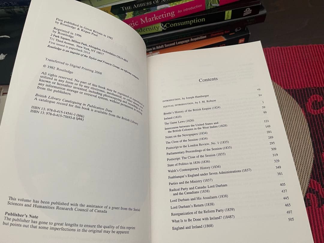 洋書 Essays on England Ireland and the Empire