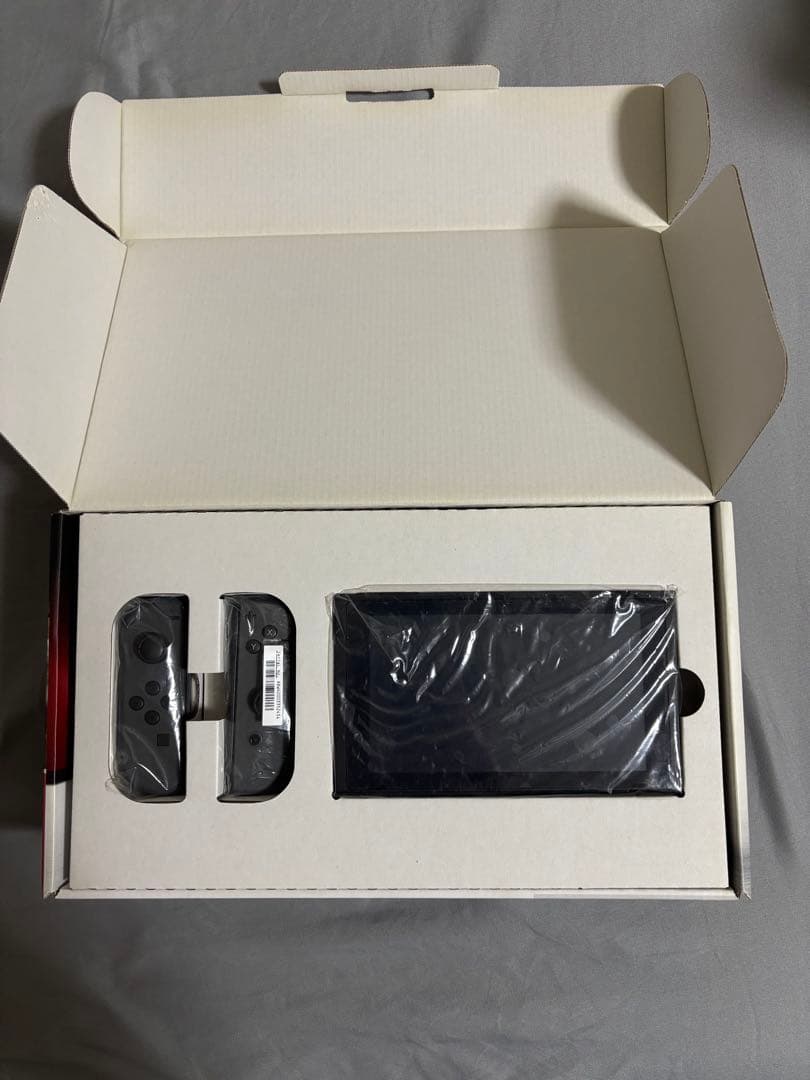 ユ*ン様 【純正・完品】Nintendo Switch グレー　※右Joy-Co