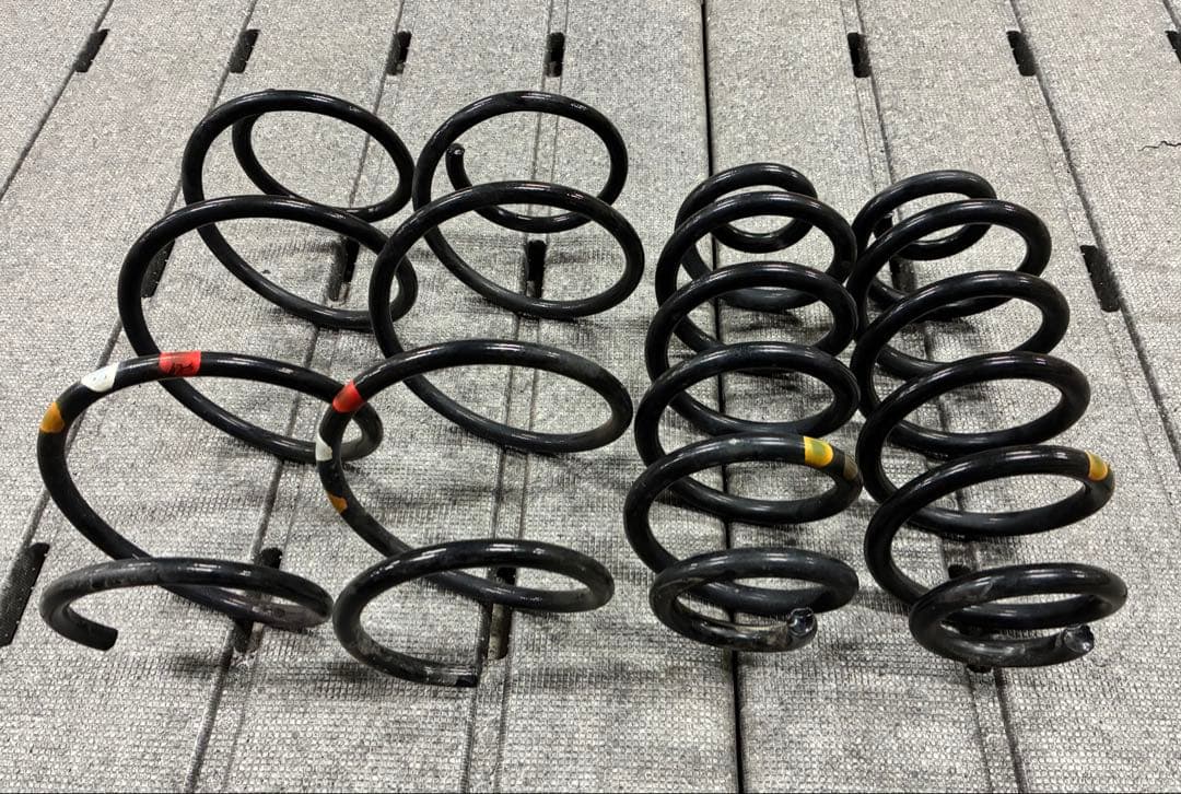 コイルスプリング 複数セット