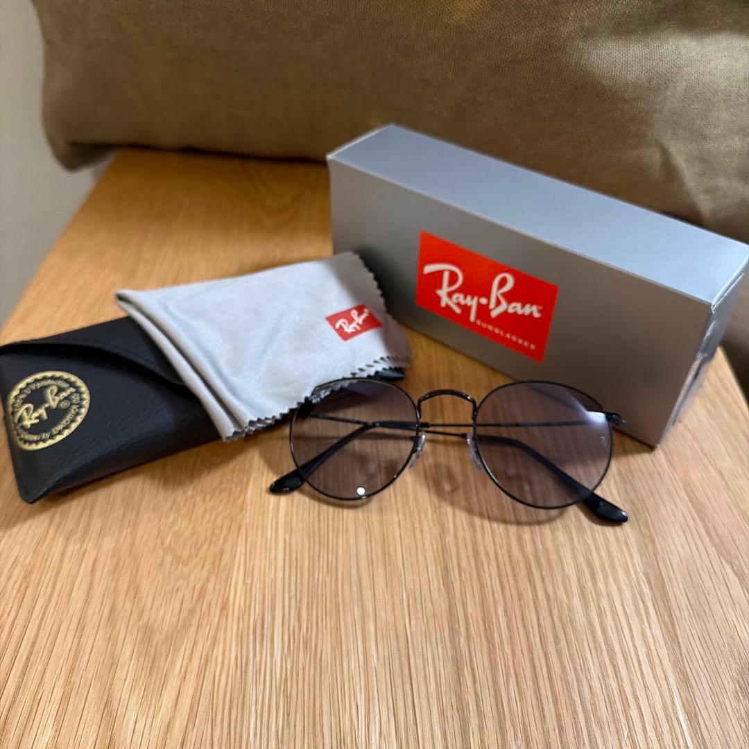 Ray-Ban ラウンドメタルサングラス