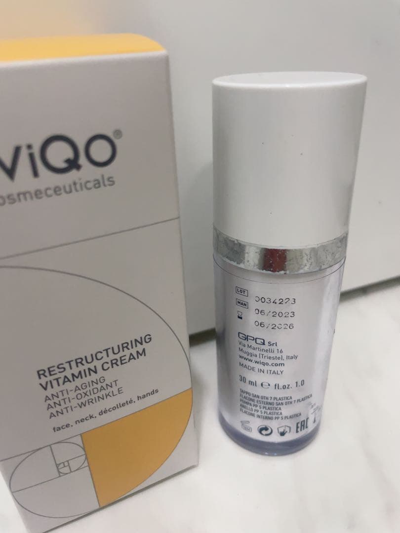 2本❗️WiQo Restructuring Vitamin Cream サンプル