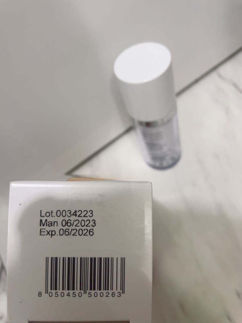 2本❗️WiQo Restructuring Vitamin Cream サンプル