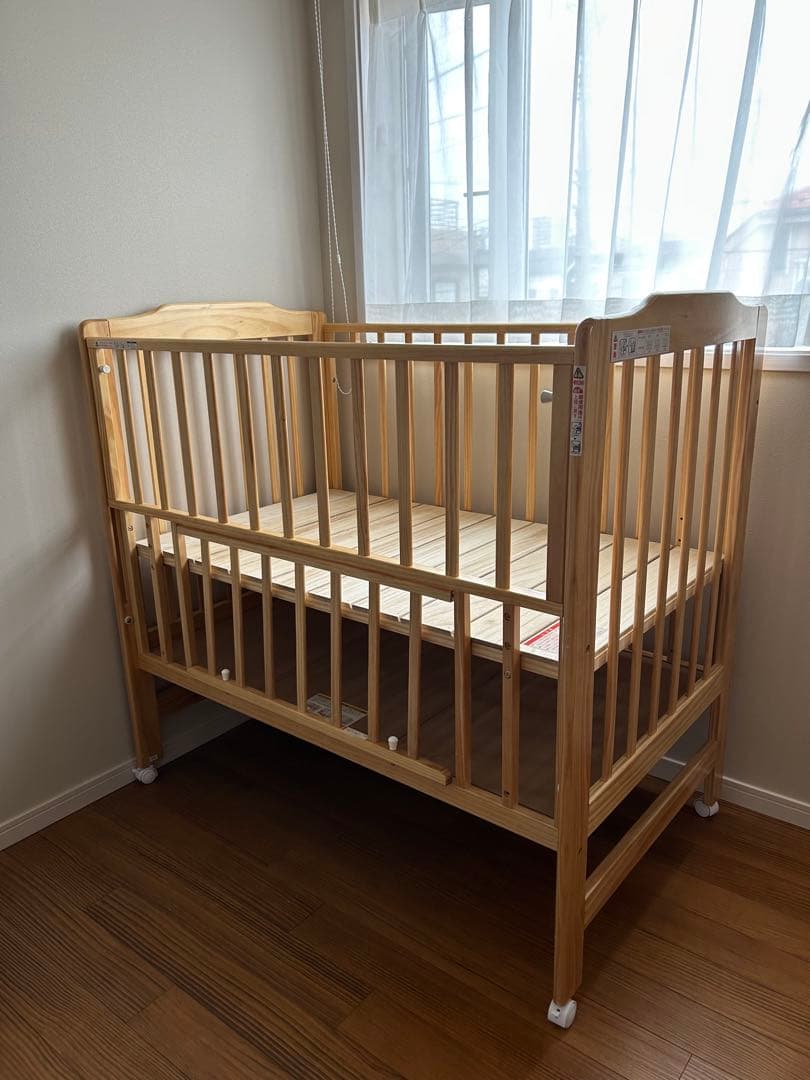 【美品】KATOJI カトージ　ベビーベッド　ハイシートレギュラーサイズ　取説付
