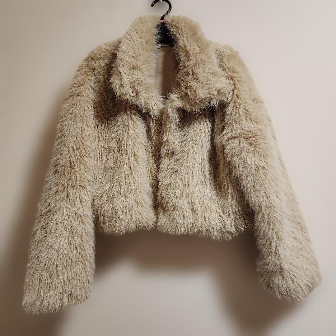 めい　mysticショートファーコート