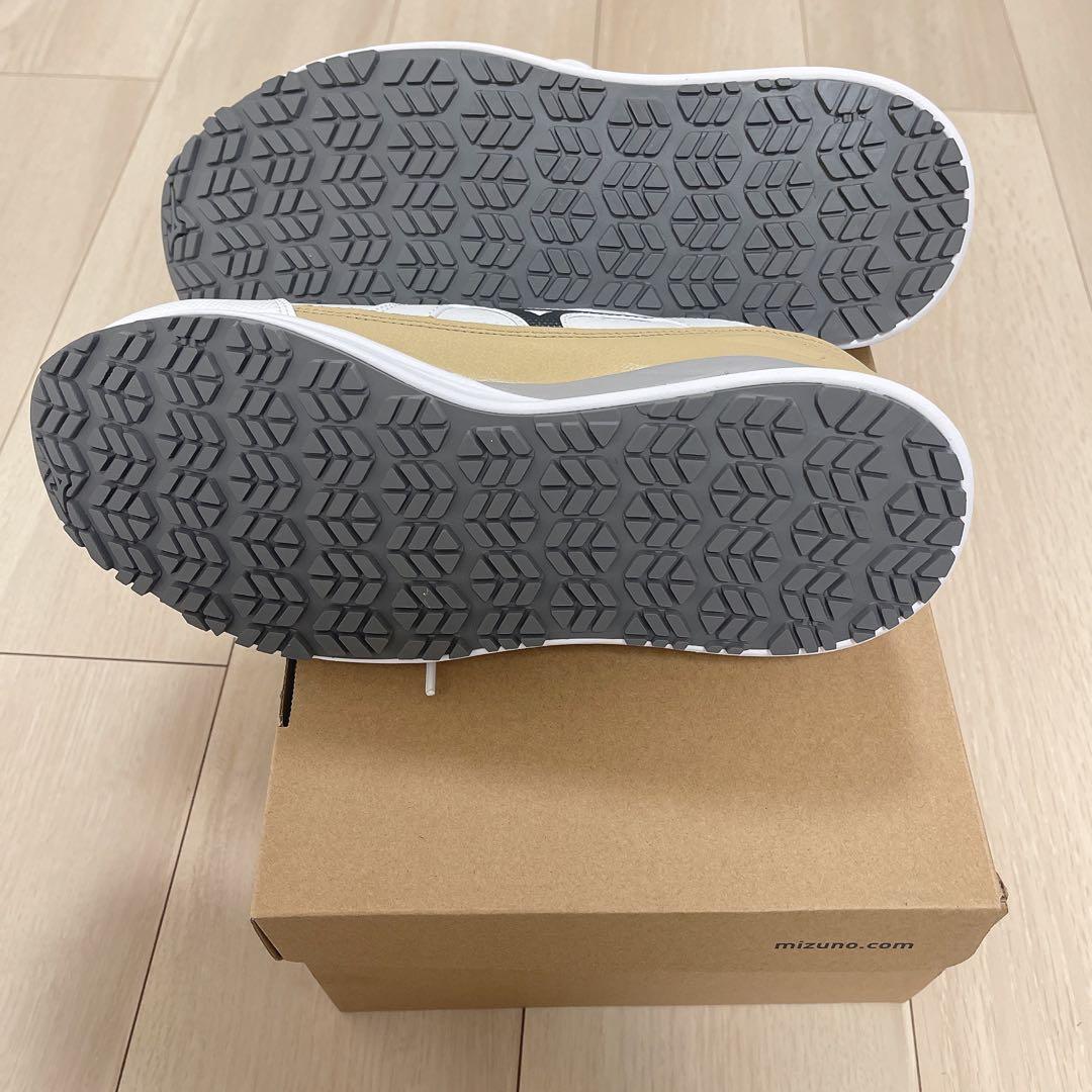 【新品未使用】安全靴MIZUNO HWII11L　F1GA240001