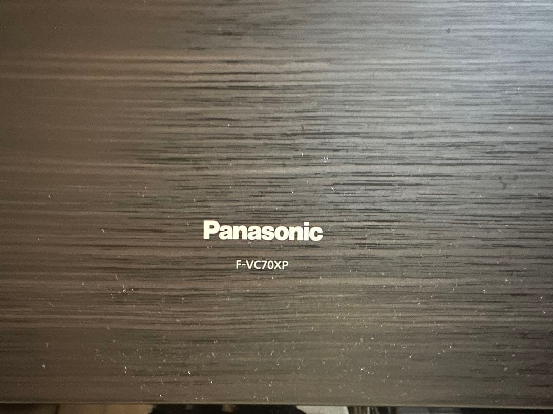Panasonic F-V70XP 空気清浄機　2017年製