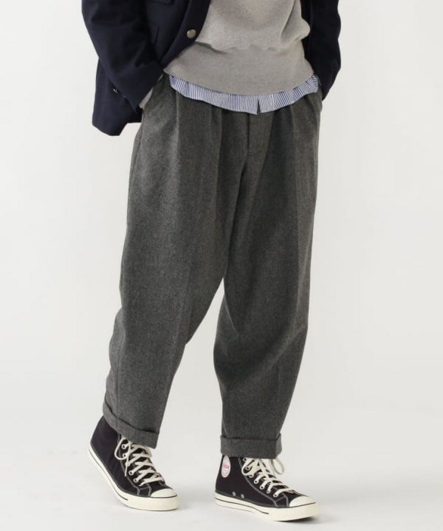 t*t様 百名品！ ビームスプラス 2プリーツトラウザーズ ウールフランネル