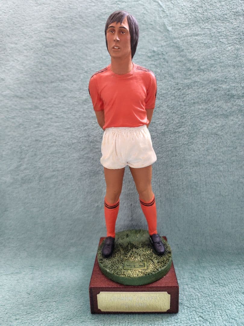 ヨハン・クライフ　フィギュア オレンジ/ホワイト