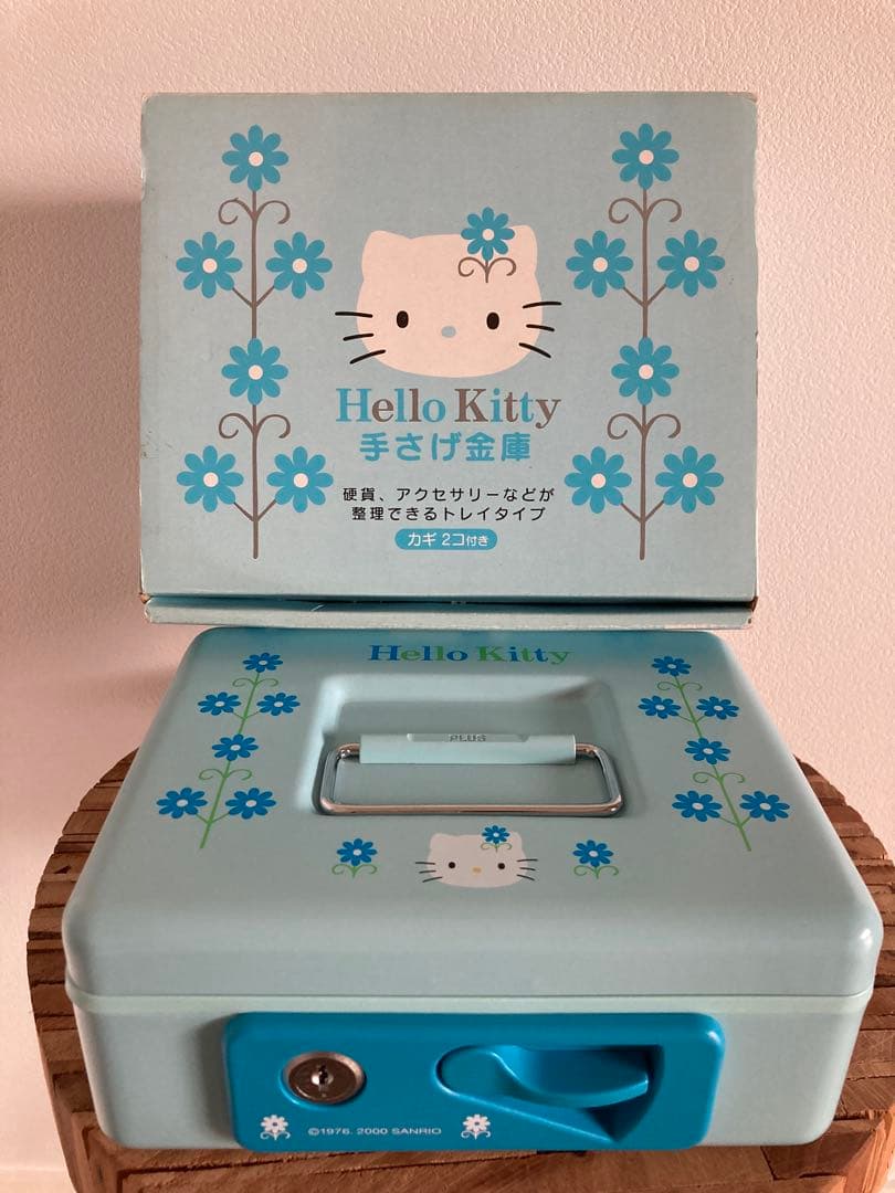 激レア！希少！キティ　手さげ金庫