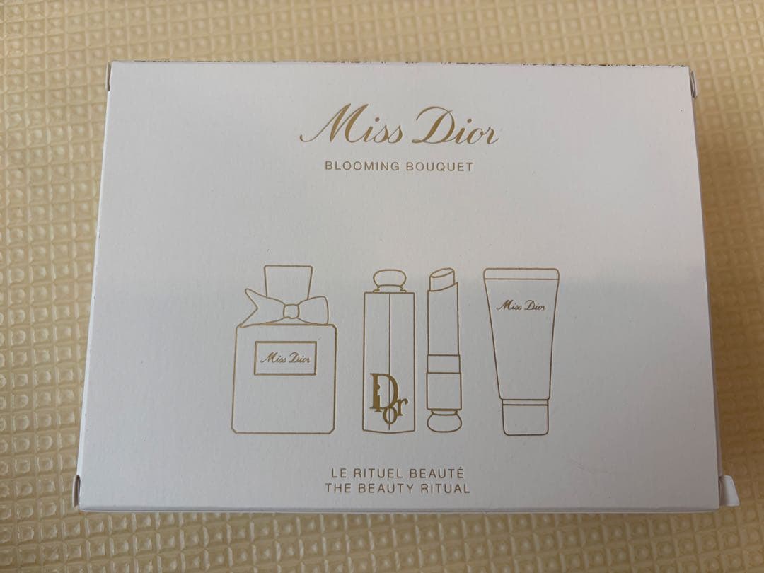 ミスディオール クリスマスコフレ 2023