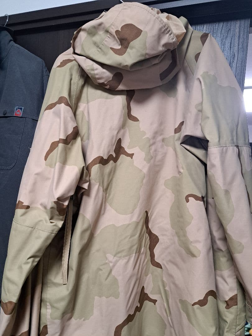 ECWCSデザートカモゴアパーカー