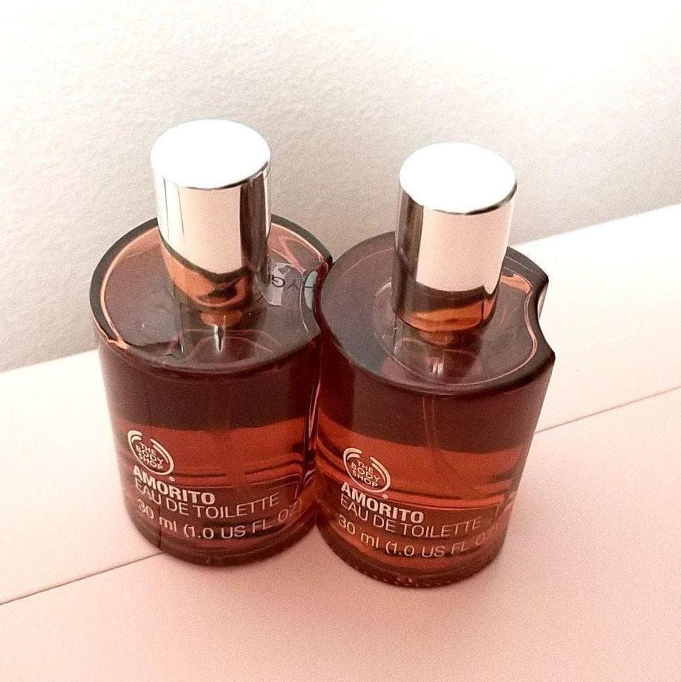 未使用品廃盤香水　ザボディショップ　オードトワレ 30ml 　アモリト２本セット
