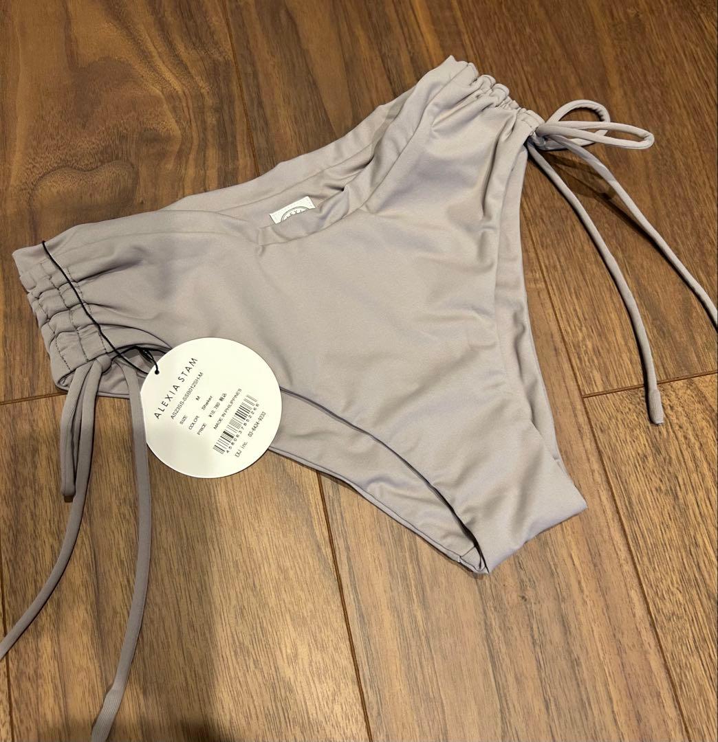 【新品未使用】ALEXIA STAM Shakerカラー Mサイズ ボトムのみ