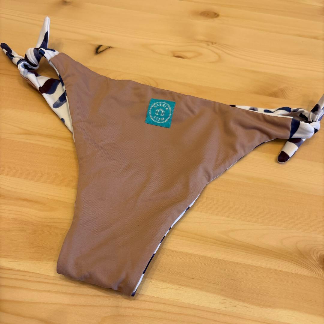 美品　ALEXIA STAM セパレート水着　上下セット　フリル　ホワイト