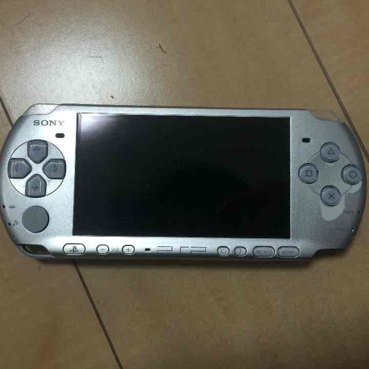 PSP本体＋ゲームカセット