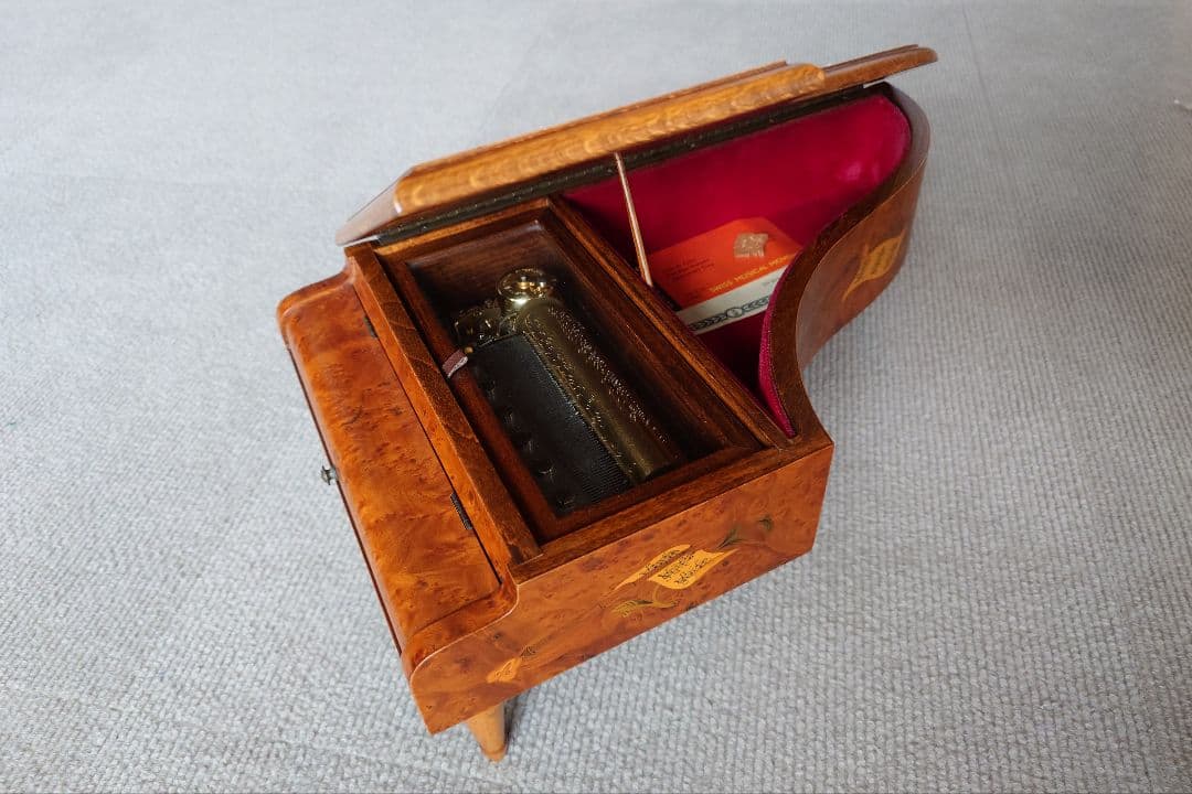 REUGE ピアノ型オルゴール