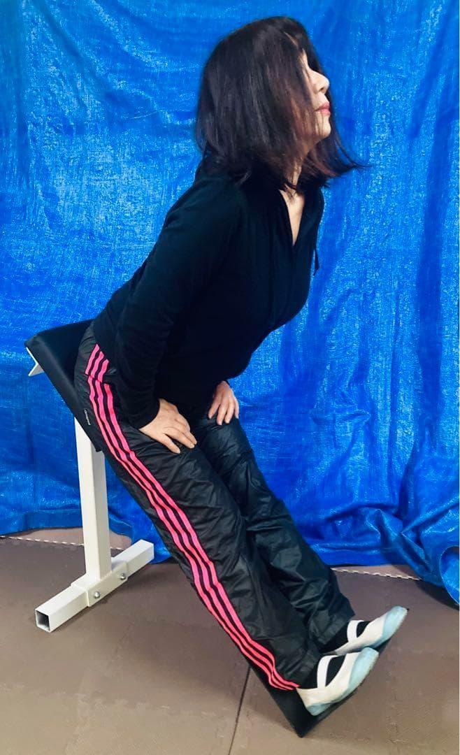 GENKI製 PNF ベンチストレッチ・マシン ストレッチングベンチ　sin型