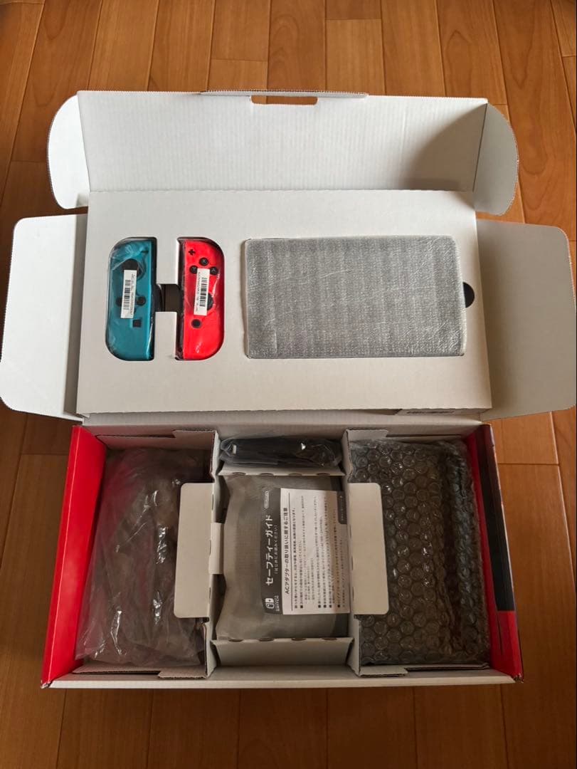 バッテリー強化版スイッチ本体 Nintendo Switch