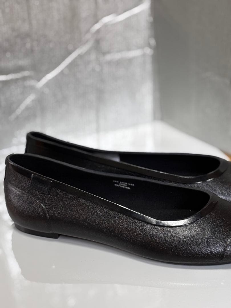 お値下げしました。HUNTER ブラック フラットシューズ UK6