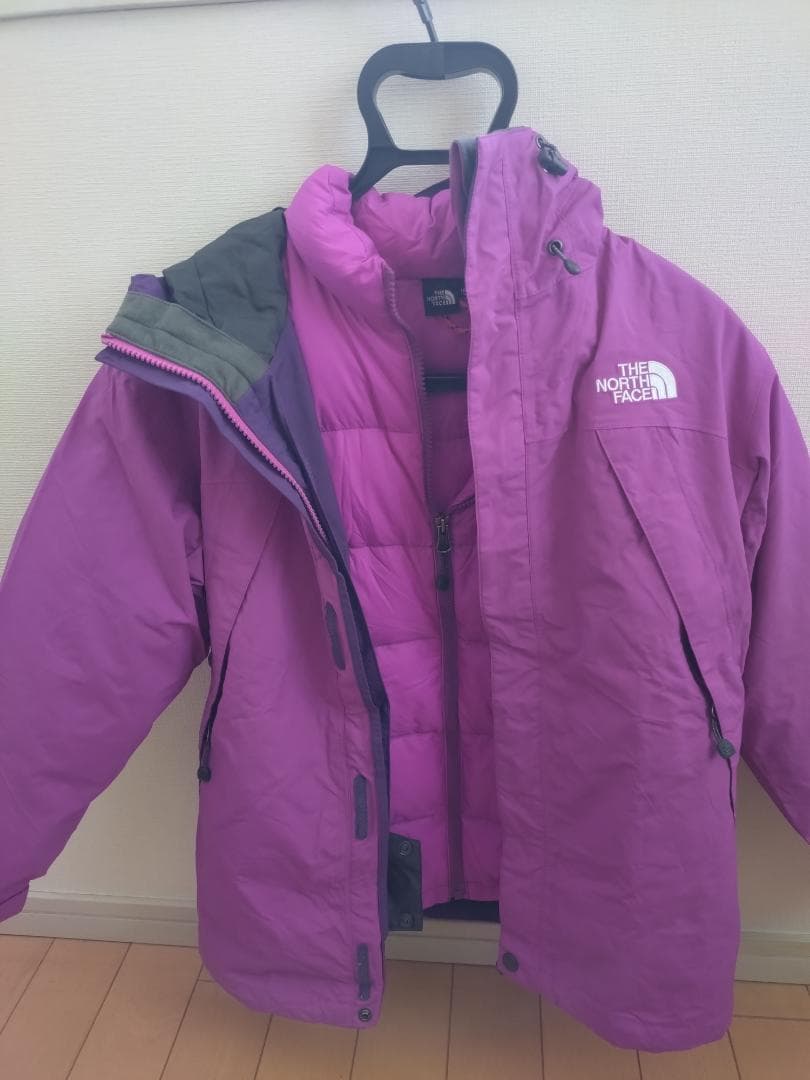 THE NORTH FACE キッズ150女の子スキーウェアセットと手袋など