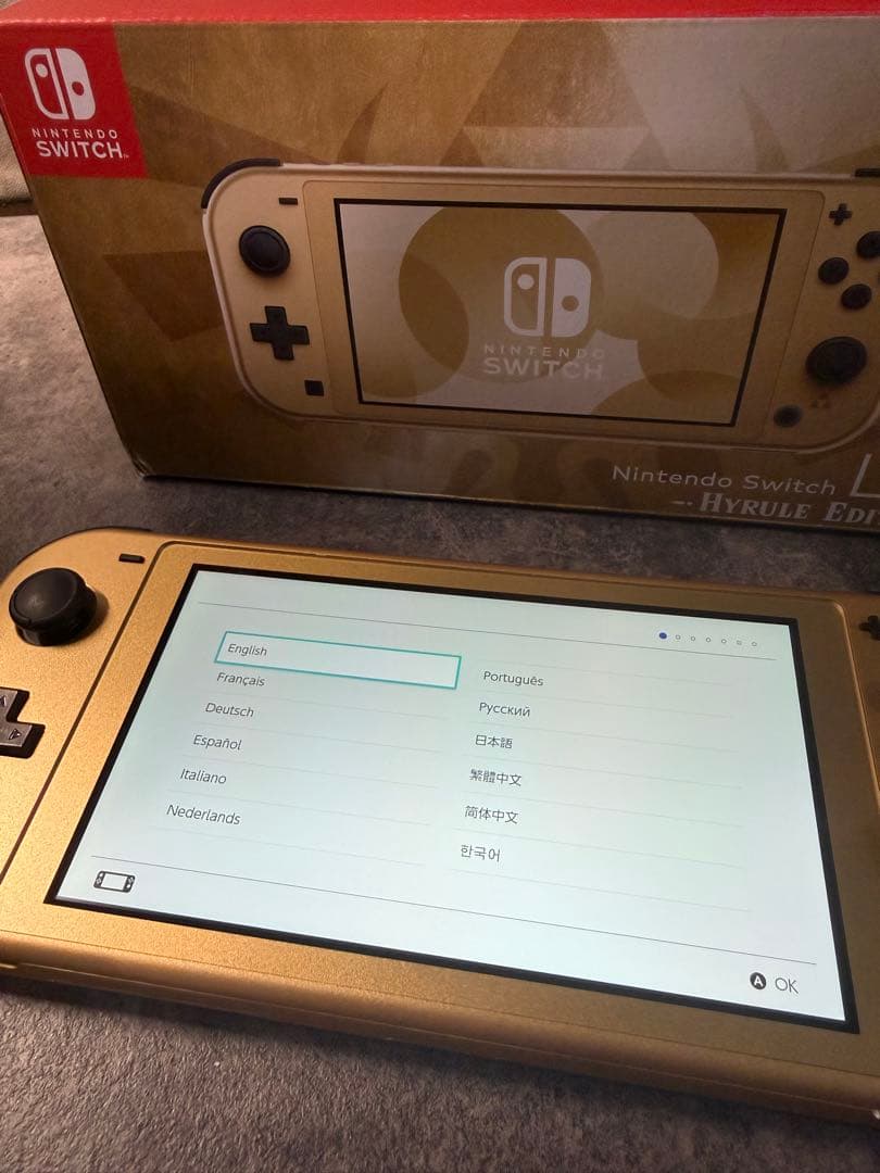美品 Nintendo Switch lite ハイラルエディション